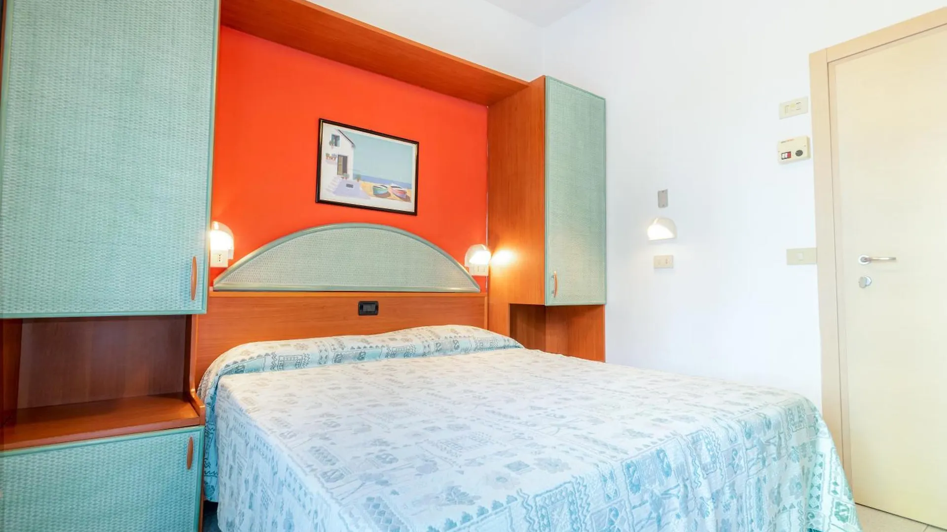Hotel Diamond Rimini 3*,  Italien